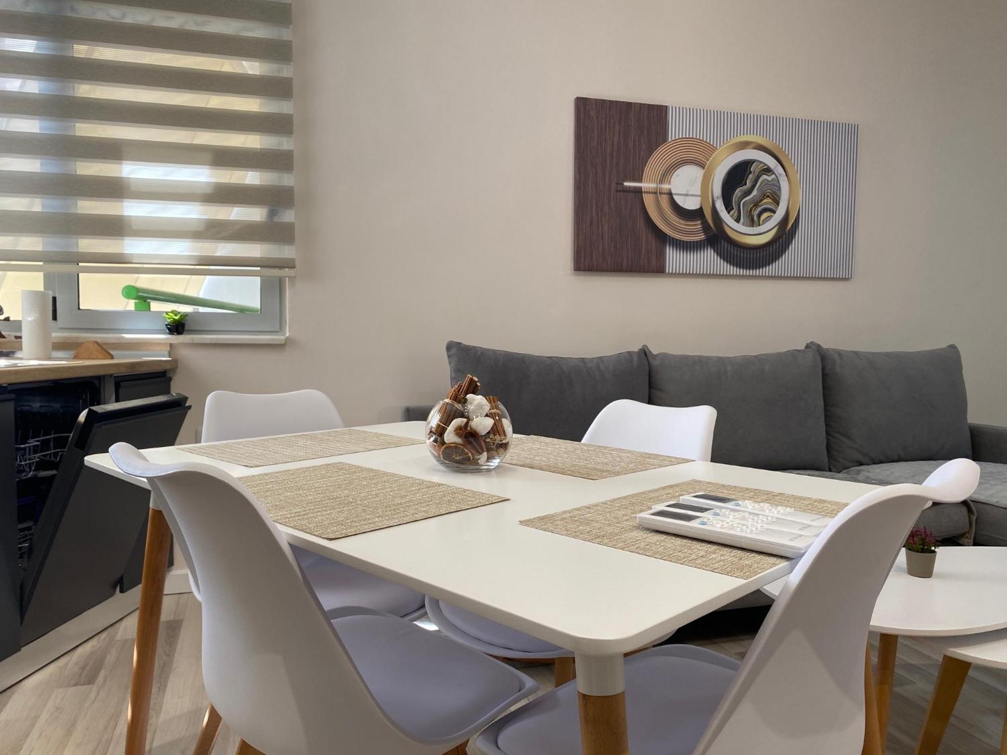 Central Cozy Apartment Tirana Esterno foto